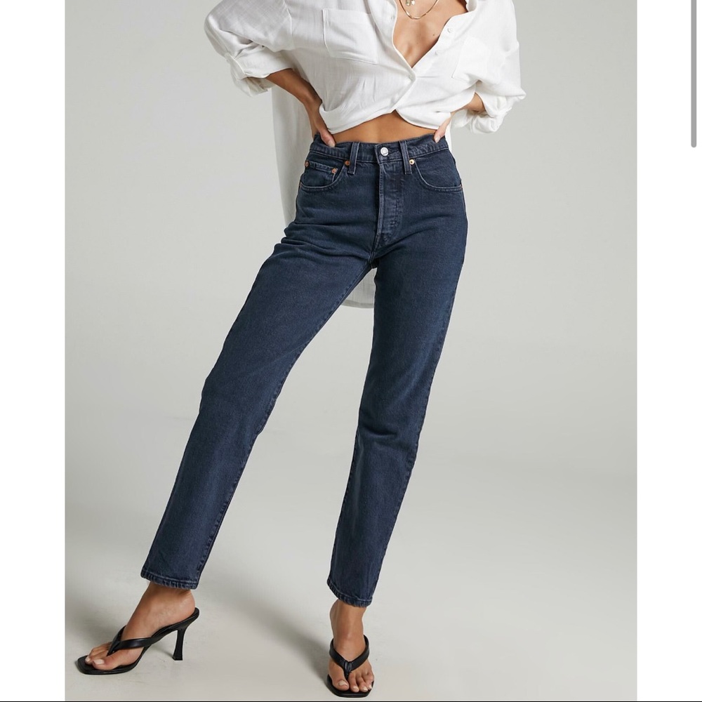 Levi dark wash jeans